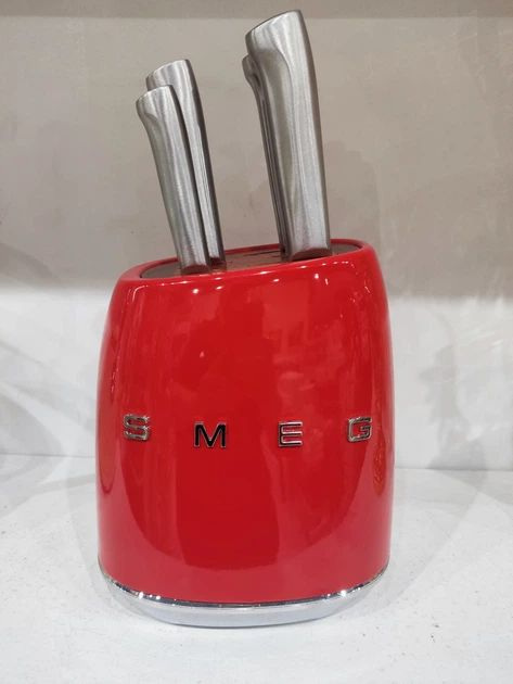 Набір кухонних ножів SMEG з підставкою, 7 предметів, червоний